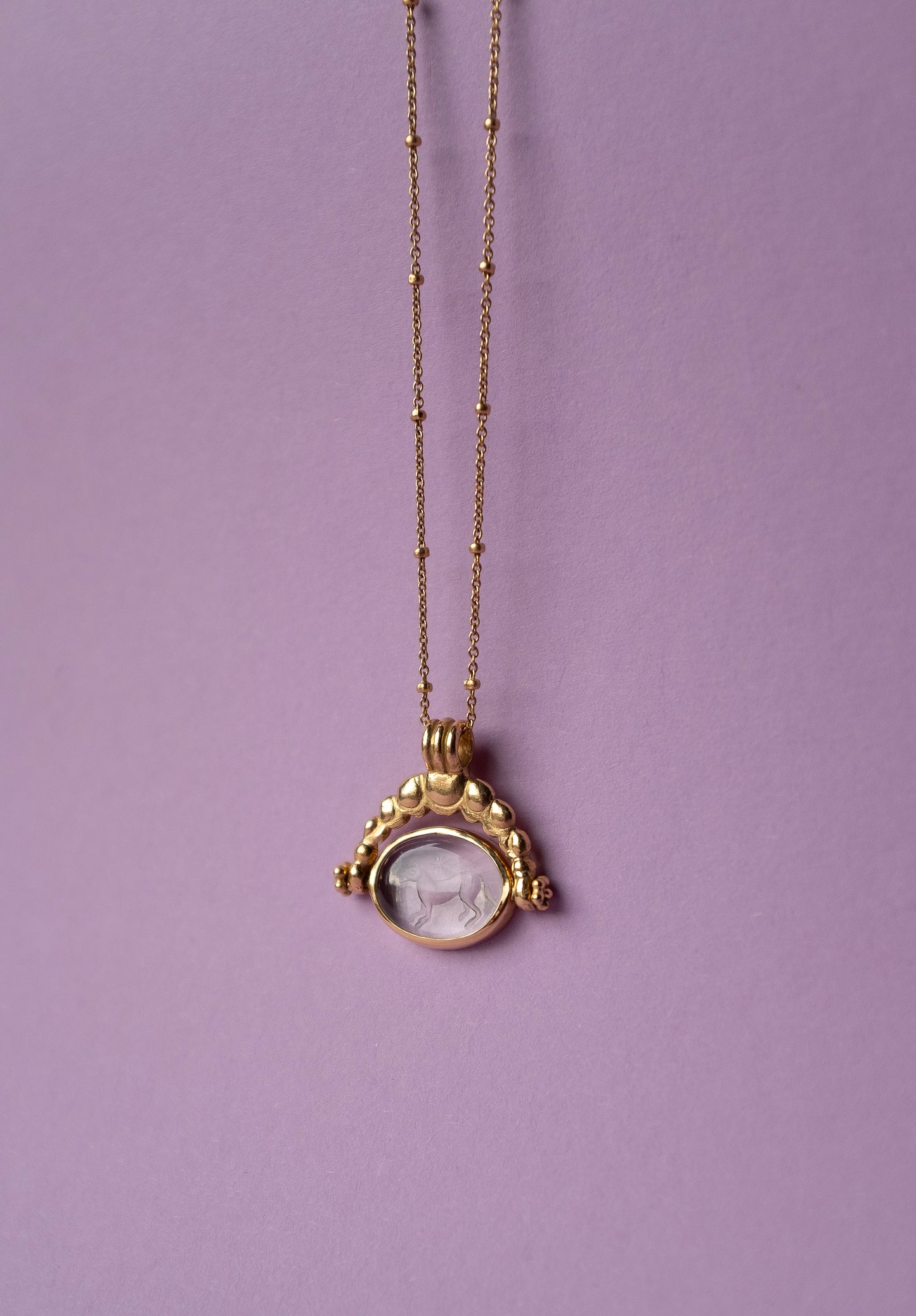 Oriel Spinner Pendant - Intaglio