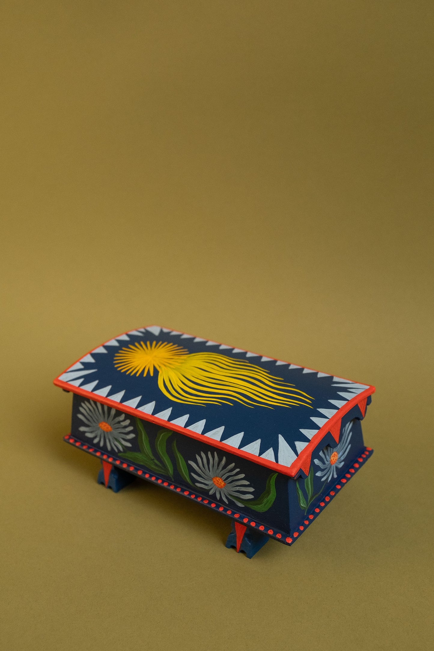 Jewellery box - Blooms of Darkness