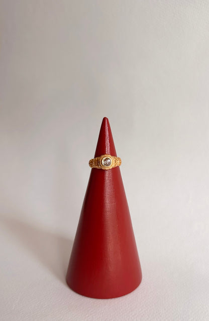 Elfin Circus Ring + Rose-cut Sapphire