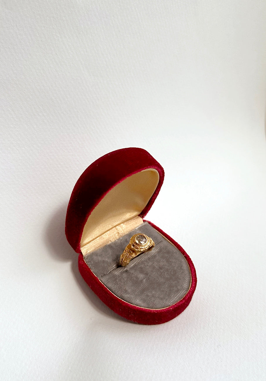 Elfin Circus Ring + Rose-cut Sapphire