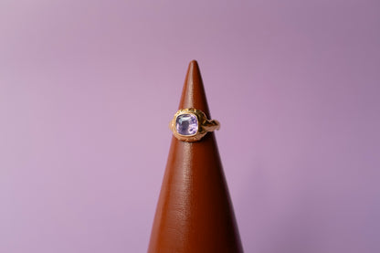 Akres Ring - faceted stone