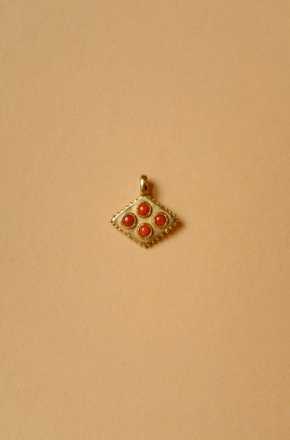 Fyra Pendant - 18k Antique Coral