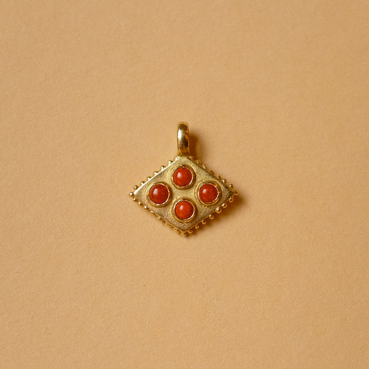 Fyra Pendant - 18k Antique Coral
