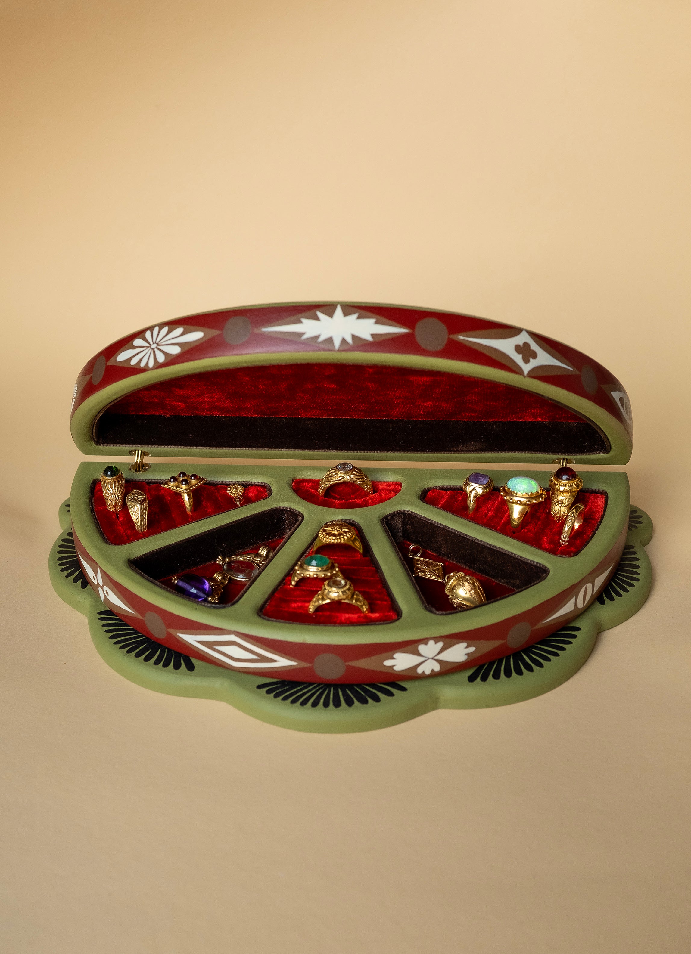 Secret Garden Jewellery Box - II – Rosa de Weerd