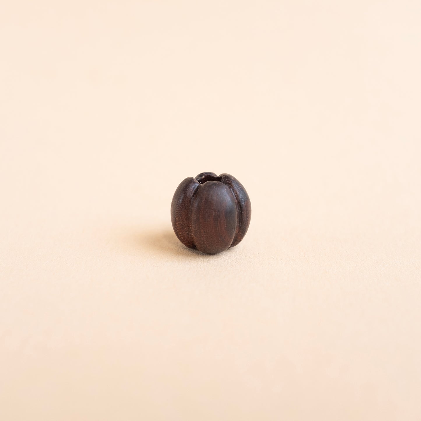 Bora Bead Wood - Ironheart