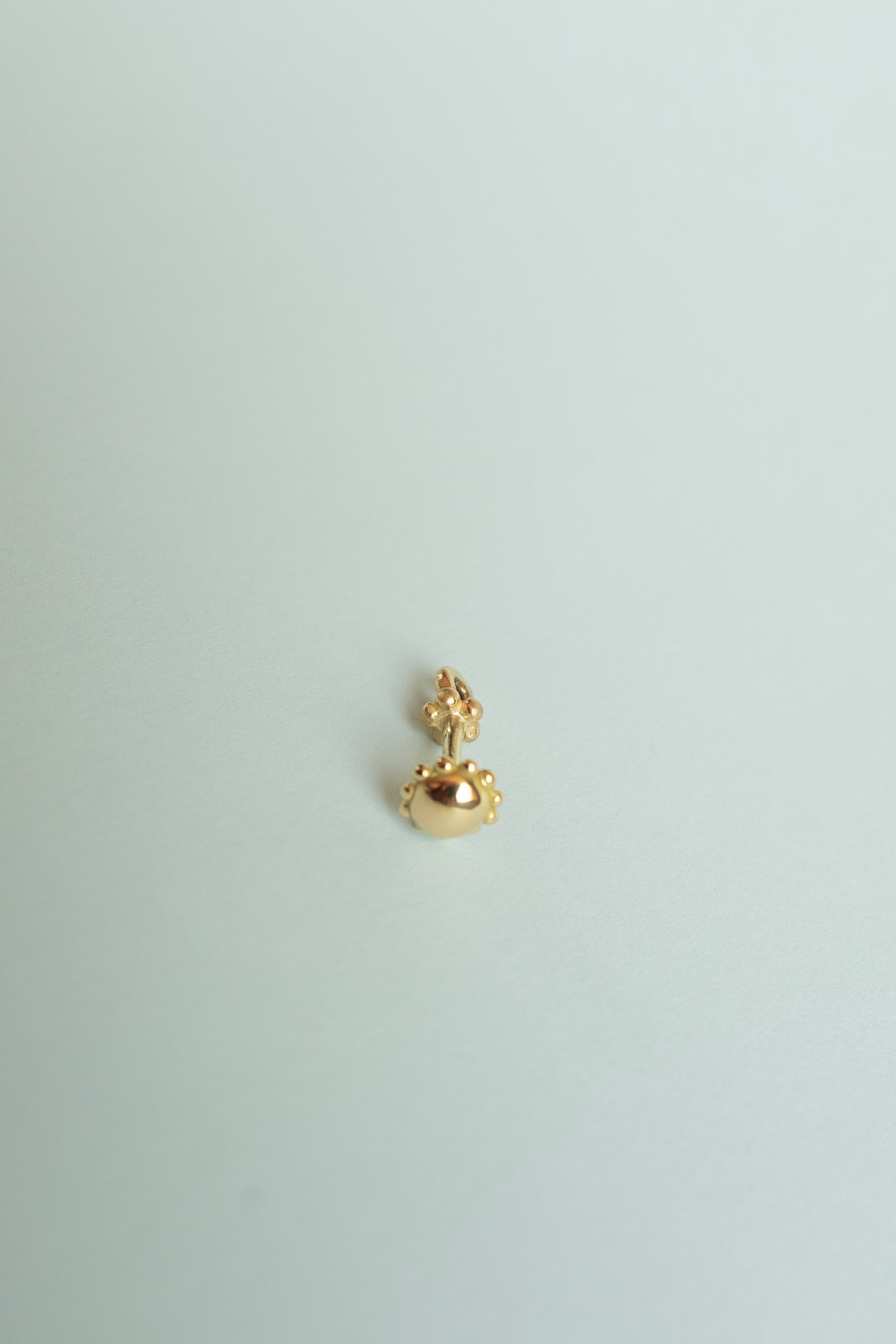 Bora Charm Holder - Helios