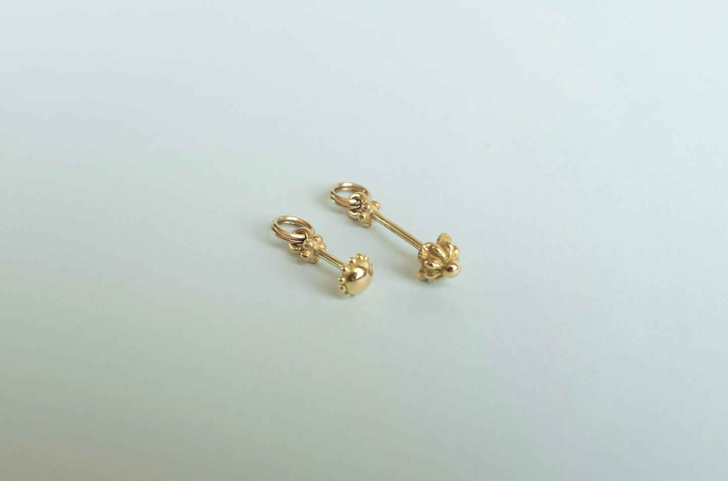 Bora Charm Holder - Helios