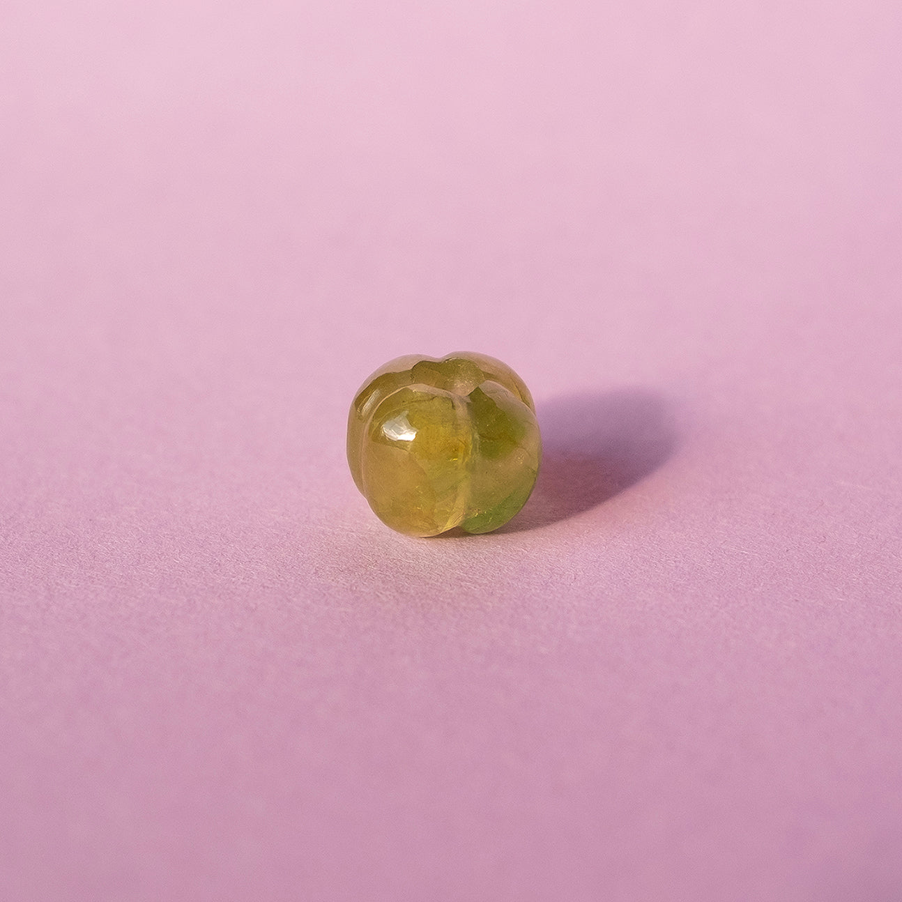 Bora Bead - Green Garnet